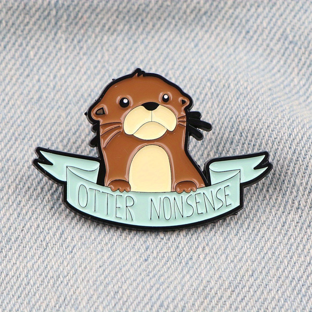 1pc Cute Otter Enamel Pin For Men, Cartoon Badges For Backpack Hat Clothes