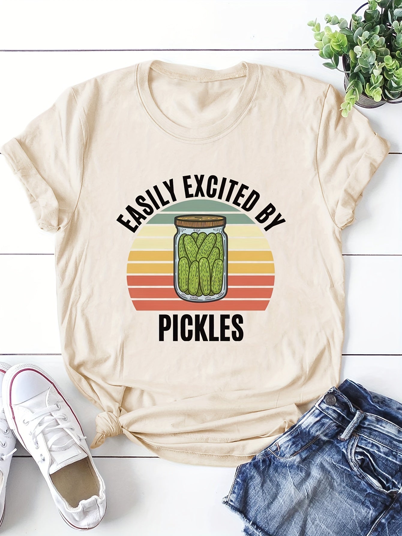 Women's Pickle Print T-Shirt - Fun and Casual Short Sleeve Top for Spring and Summer