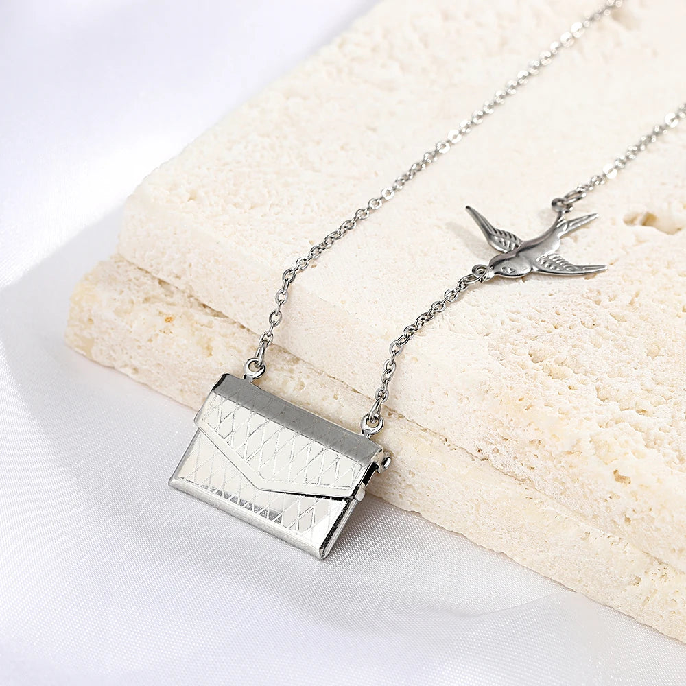 Envelope Locket Necklace Chain Necklaces Engraved Love Letter Hidden Message Charm Locket Necklace Friendship Lover Jewelry Gift