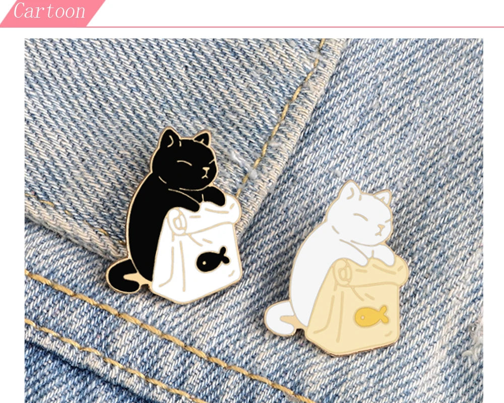 Cute Black White Cats Enamel Pins Dried Fish Bag Brooch Cartoon Animal Badges Denim Lapel Pin Jewelry Gift for Kids Best Friends