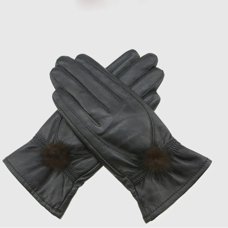 Genuine Leather Glove Women Warm Fashhion Winter Ladies Hand Warmer Gloves With Natural Mink Fur Ball Luxury Glove With Finger