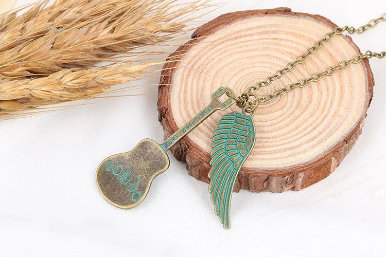 LOVE Valentine's Day Gift Green Angel Wing Guitar Necklace Women,Pendant Necklaces for Women, Sweater Neckless Jewelry Halskette