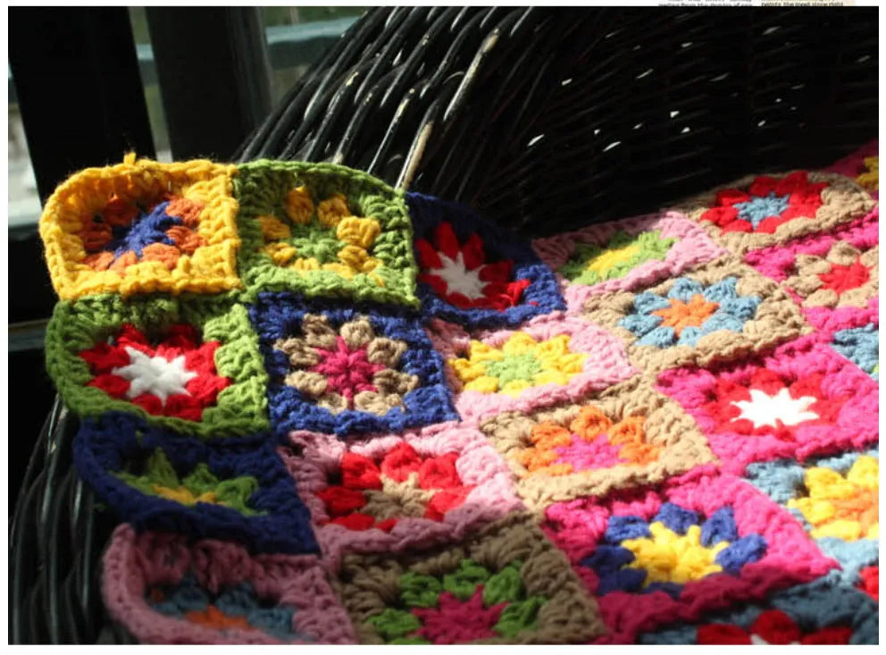 DIY Colourful Daisy Handmade Hand Hook Tablecloth Fashion Carpet Crochet Blanket Yoga Bolster Cushion Party Crochet Table Mat