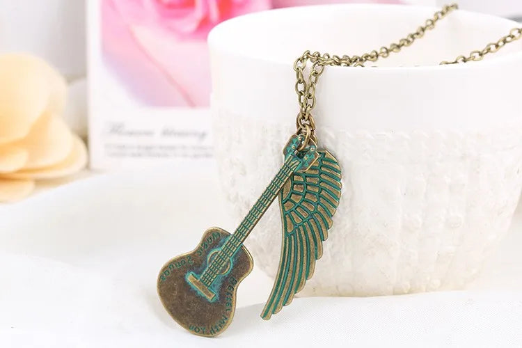 LOVE Valentine's Day Gift Green Angel Wing Guitar Necklace Women,Pendant Necklaces for Women, Sweater Neckless Jewelry Halskette