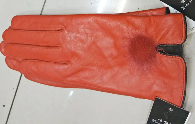 Genuine Leather Glove Women Warm Fashhion Winter Ladies Hand Warmer Gloves With Natural Mink Fur Ball Luxury Glove With Finger