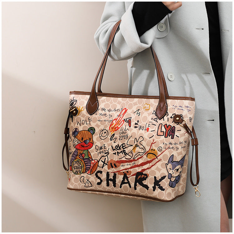 Cartoon Graffiti Women Bags 2023 Luxury Designer Bag Famous Brand Bear Print Leather Shoulder Bag Travel Tote Handbags Neverful