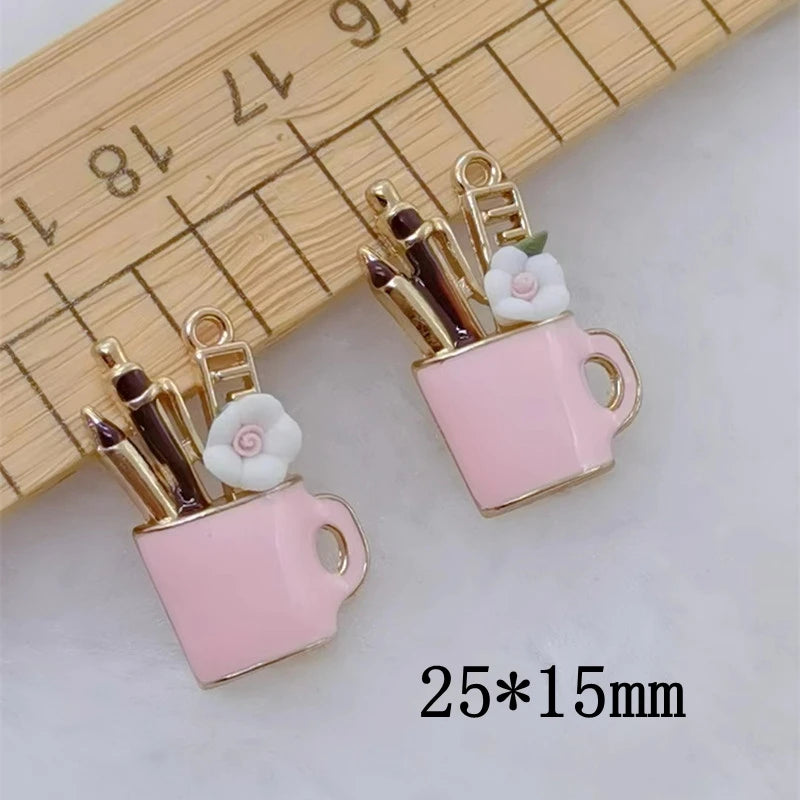 10pcs/lot  Make up Cup  Tool Gold-colour Enamel Charms  For design bracelet  earring  Jewelry DIY Craft