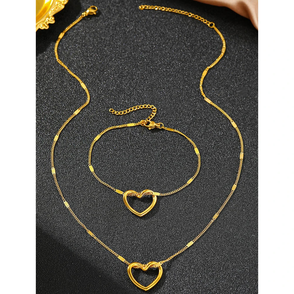 Stainless Steel Jewelry Set Novelty Twisted Heart Light Luxury High-end Sense Jewelry Set For Women Jewelry Anniversary 2024