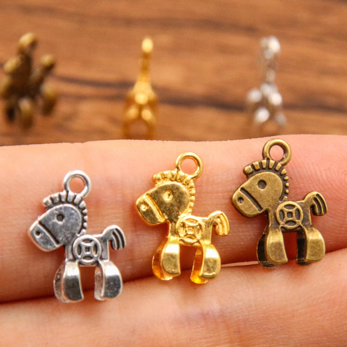 30PCS 3 Color 11X15mm New Product Alloy Double Sided 3D Pony Charms For Jewelry Making DIY Handmade Small Animal Pendant