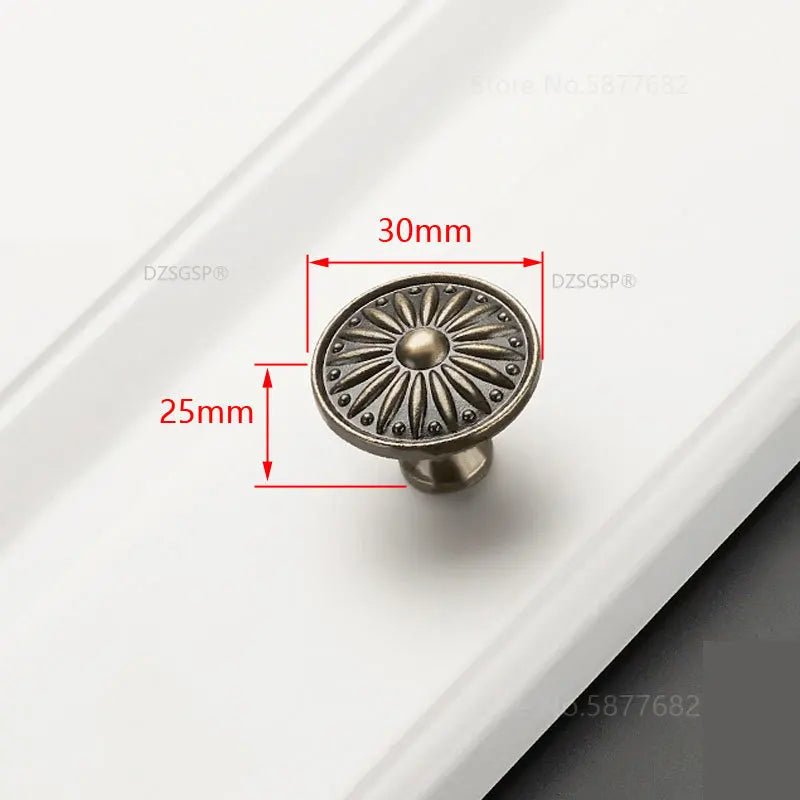 Retro Red Bronze Kitchen Cabinet Knobs Cupboard Door Zinc Alloy Handles Vintage Wardrobe Furniture Handle Drawer Pulls