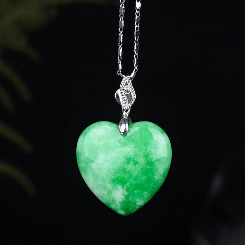 Natural Myanmar Jade Heart Pendant Dry Cyan Yang Green Love Necklace Personality Simple Jewelry for Men and Women Holiday Gifts