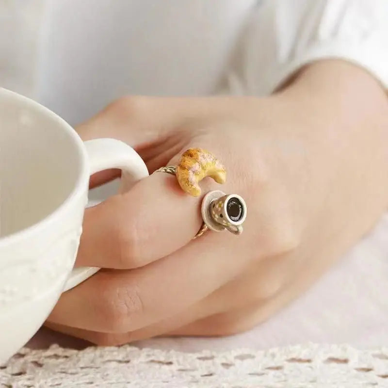 Unique Croissant and Coffee Design Adjustable Finger Rings For Women Statement Jewelry Cute Girls Ring With Coffee Cup 2024 New