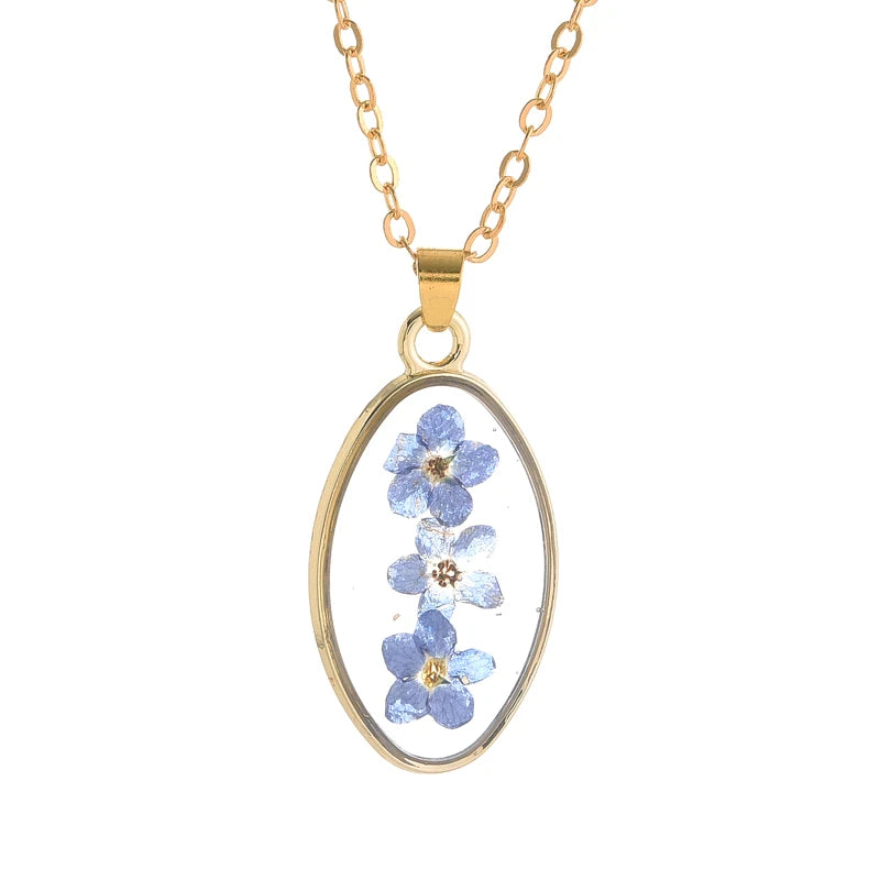 Plated Frame Fresh Real Dried Flower Resin Pendant Necklace Daisy Forget-Me-Not Blossm Petal Drop Dangle Necklace for Women Gift