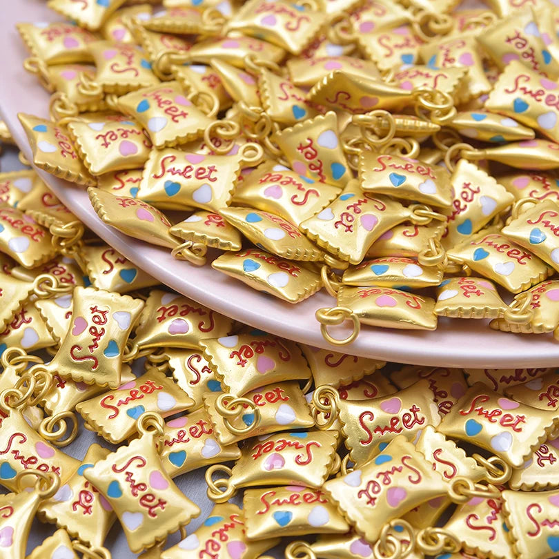 10Pcs/Lot Mix Styles Cute Sweets Candy Birthday Cake Charms Enamel Ice Cream Doughnut Breloques Jewelry Accessories Wholesale