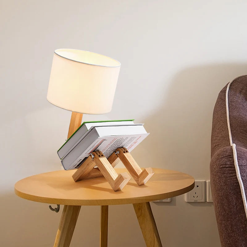 Wooden Robot Shape Creative Table Lamp Indoor Study Fashion Reading Desk Lamp Nordic Modern Desktop Decorative Night Light