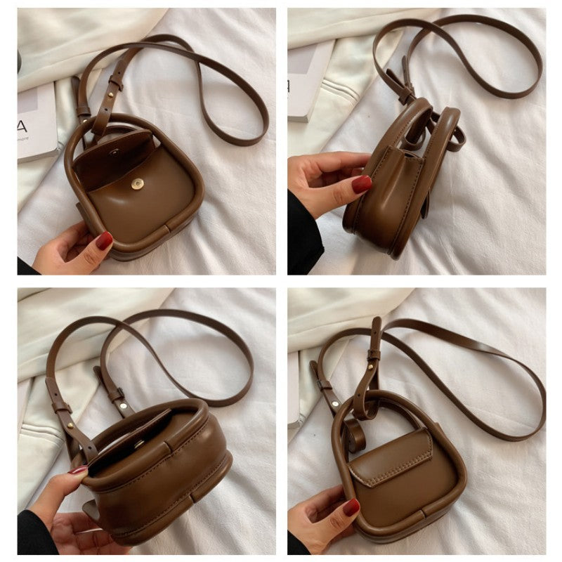 New Fashion Designer Mini Shoulder Bags Solid Color Black Brown Pu Leather Cross Body Bags Earphone Lipstick Small Storage Bags