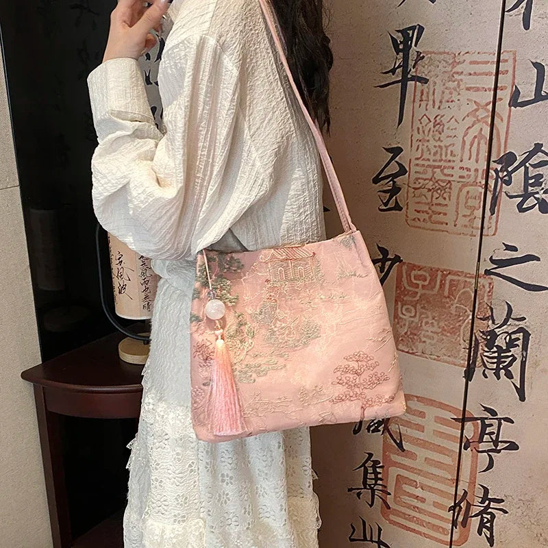 Exquisite Retro Embroidery Shoulder Bags High Quality Sense of Luxury Unique Design Tote Bags for Women 2024 Hot Chinese Style