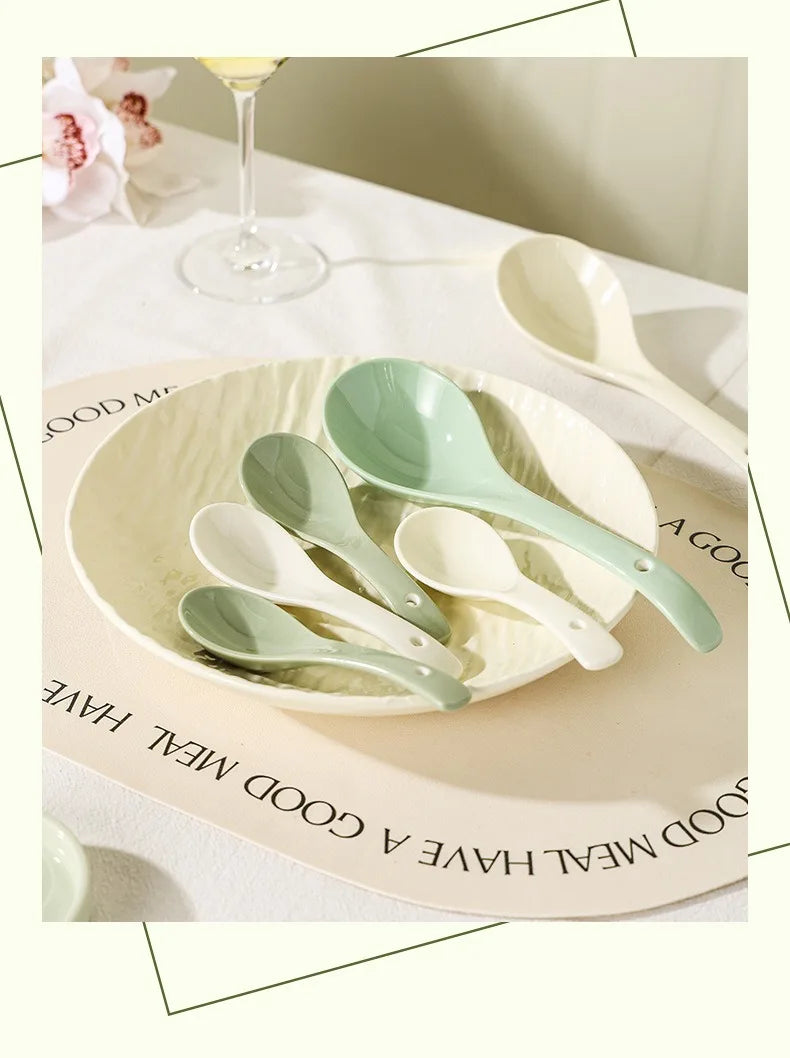 High end and fresh cream style tableware, dishes, rice bowls, underglaze colored plates, large soup bowls