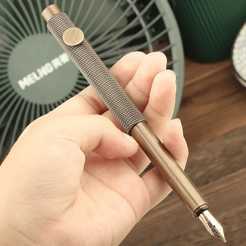 Vintage Brass Mini Pocket Portable Fountain Pen Metal 0.5mm Creative Short Student Handwriting Artist Writing Pens Office Supply