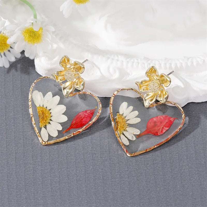 Unique Dried Flower Earrings Women Fashion Colorful Real Floral Earrings Creative Resin Epoxy Immortal Flower Earrings Jewelry