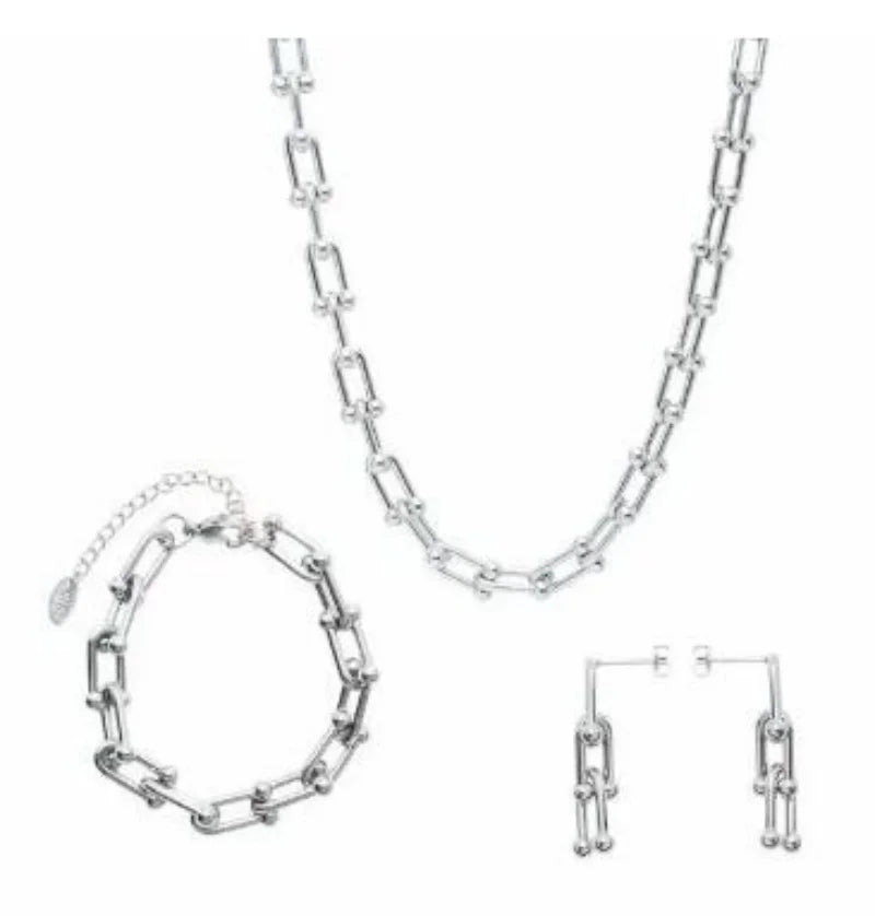 TOSOKO Stainless Steel Jewelry Horseshoe U-Shaped Necklace Women's Exaggerated Necklace BSP674