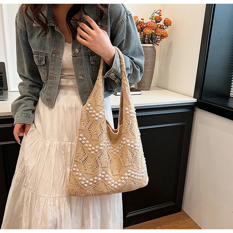 Hollow Out Large Capacity Knitting Shoulder Bags Pearl Unique Design Grace Sense of Luxury Hand Bags for Women 2024 Casual Tote