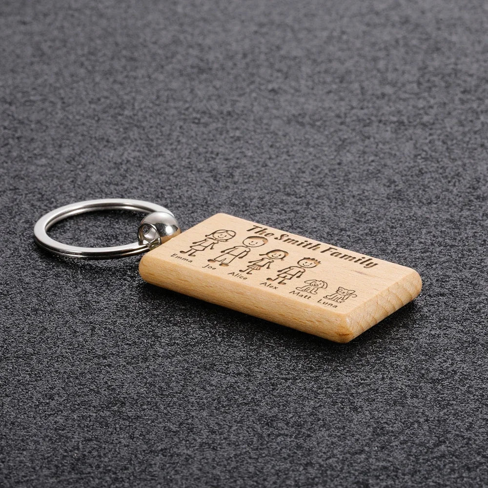 Family Love Wooden Keychain Personalized Gift Engraved The Smith Family For Parents Children Present Keyring Keychains For Men Valentines Gift