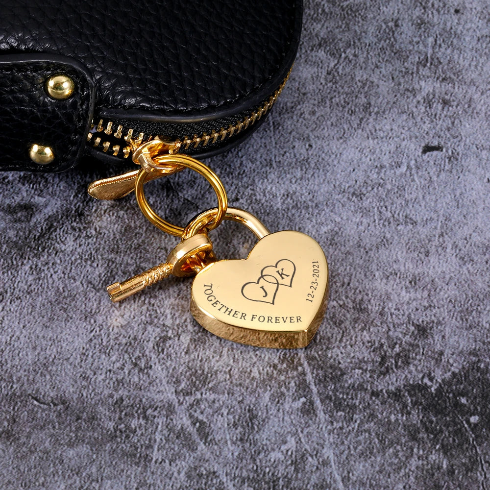 Customized Initials Padlock Key Valentine's Day Love Lock Personalized Couple Keychain Key and Lock Fashion Jewelry Couple Gifts Valentines Gift