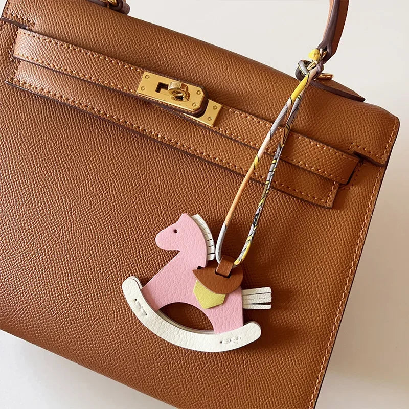 New Design Leather Rocking Horse Pendant Phone Charms Colorful Luxury Girl Woman Bag Keychains Lanyard for Keys Smartphone Strap