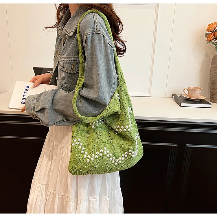 Hollow Out Large Capacity Knitting Shoulder Bags Pearl Unique Design Grace Sense of Luxury Hand Bags for Women 2024 Casual Tote