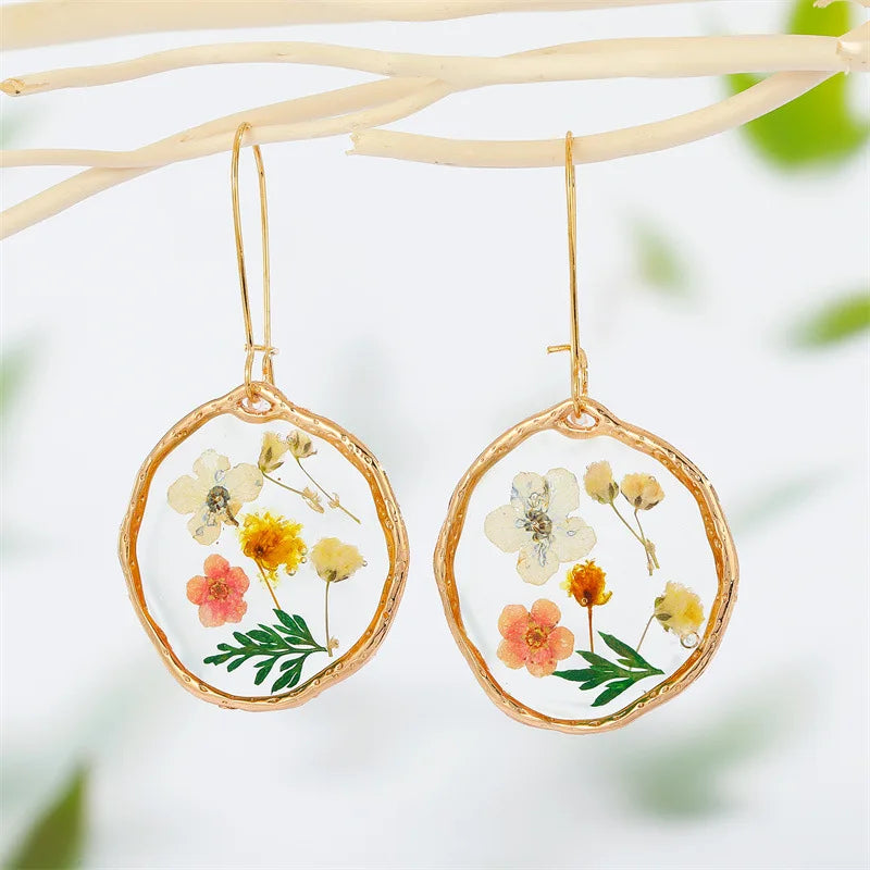 Unique Dried Flower Earrings Women Fashion Colorful Real Floral Earrings Creative Resin Epoxy Immortal Flower Earrings Jewelry