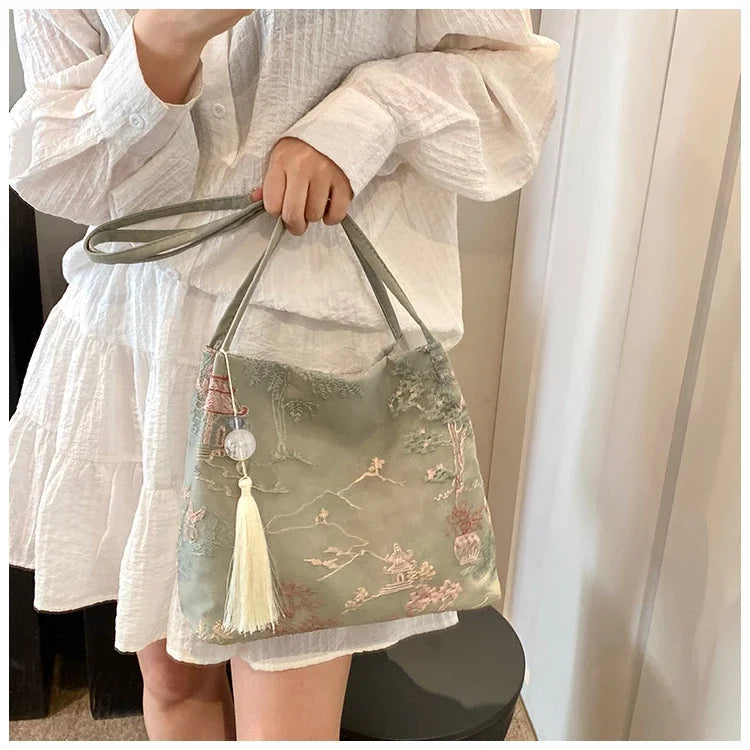 Exquisite Retro Embroidery Shoulder Bags High Quality Sense of Luxury Unique Design Tote Bags for Women 2024 Hot Chinese Style