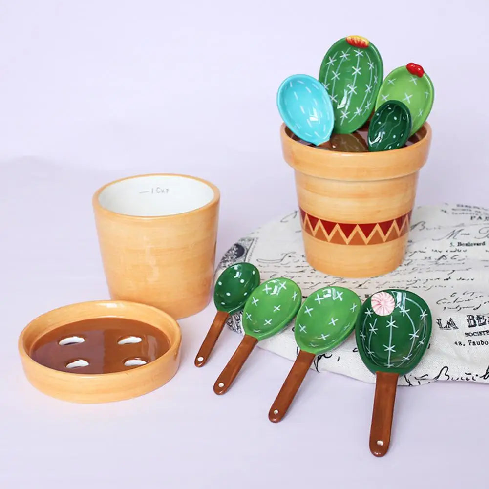 1 Set Food SpoonRice Spoon Unique Portable Measuring Spoon Lovely Cactus Shape Kitchen Gadget