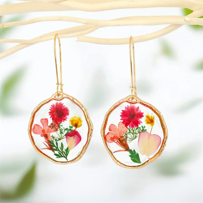 Unique Dried Flower Earrings Women Fashion Colorful Real Floral Earrings Creative Resin Epoxy Immortal Flower Earrings Jewelry