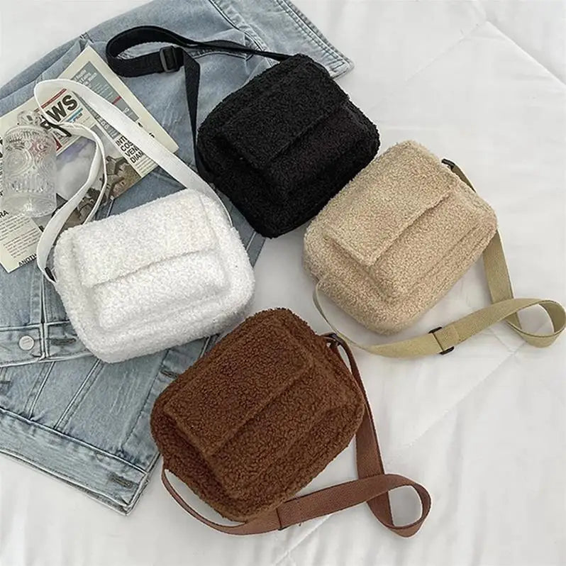 2023 Women Winter Shoulder Bag Lamb Wool Warm Soft Autumn Ins Square Cross-body Portable Casual Beige Khaki Girls Preppy Style