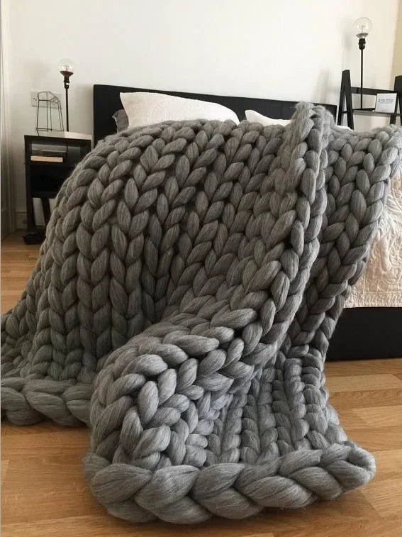 Nordic Style Chunky Knit Throw Blanket, Soft and Warm Wool Yarn Sofa Cover Handmade Cozy Knit Blanket