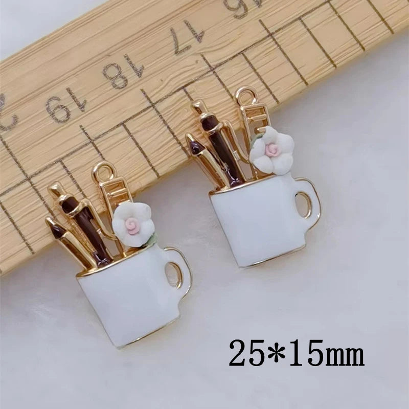 10pcs/lot  Make up Cup  Tool Gold-colour Enamel Charms  For design bracelet  earring  Jewelry DIY Craft