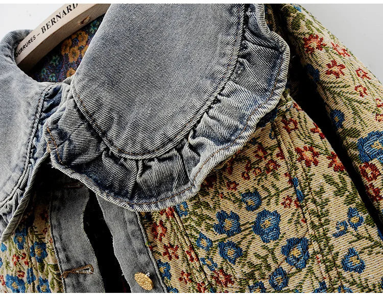 Spring Fashion Jacquard Embroidery Denim Jacket Women Loose Short Blue Cowboy Outwear Peter Pan Collar Jeans Jacket Coat Female