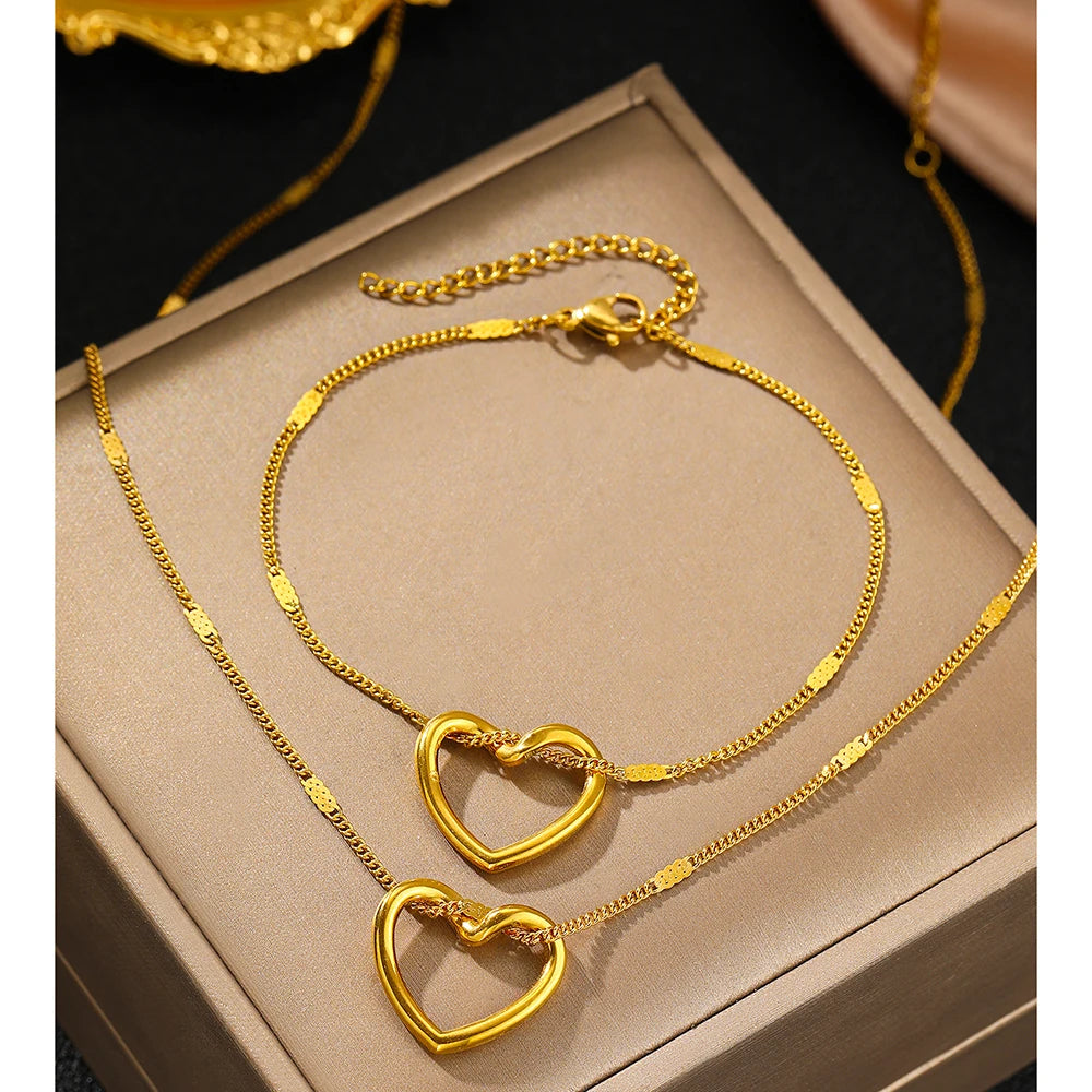 Stainless Steel Jewelry Set Novelty Twisted Heart Light Luxury High-end Sense Jewelry Set For Women Jewelry Anniversary 2024