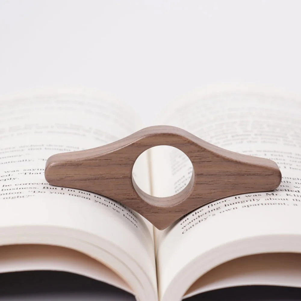 Hot Wooden Thumb Bookmark One Hand Reading Bookmarks Rings Book Page Holder Accessories For Readers Funny Gifts