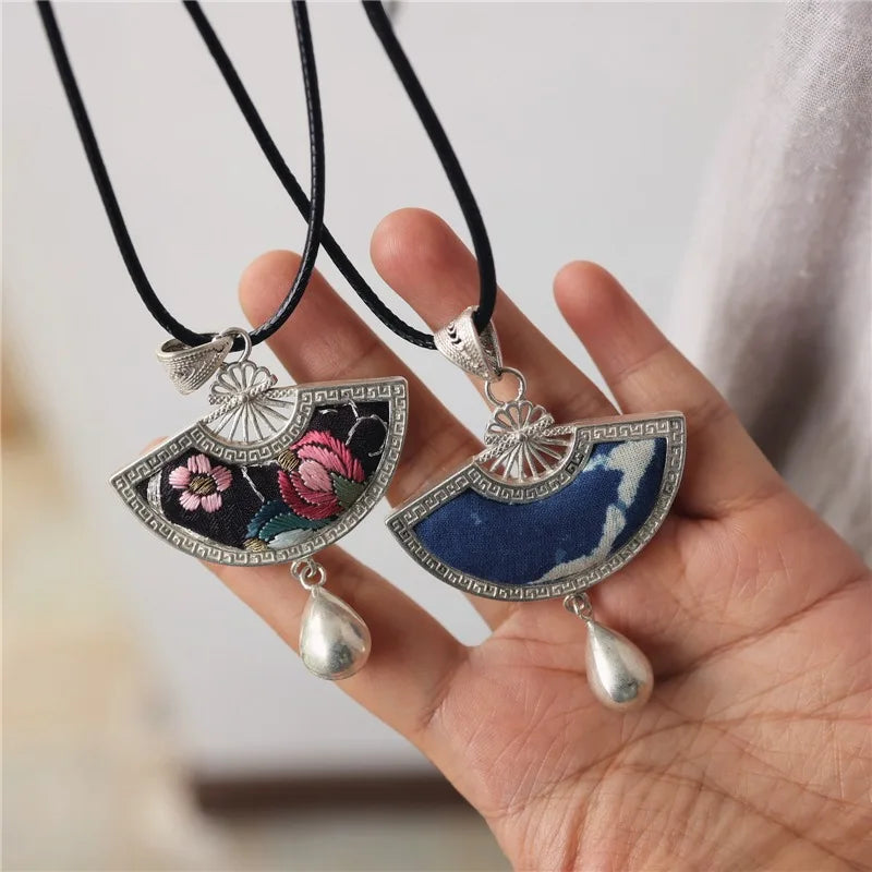 Vintage ethnic style embroidery, old embroidery, wax printing, fan-shaped silver pendant jewelry