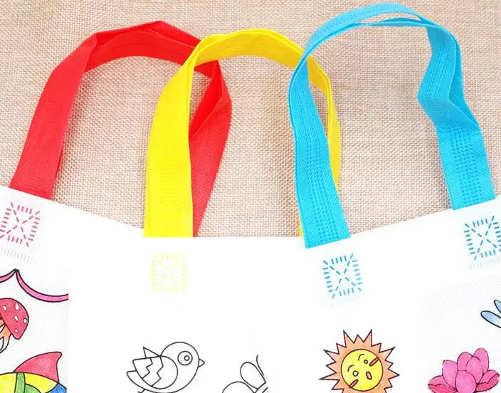 5 Sets DIY Graffiti Bag with Markers Handmade Painting Non-Woven Bag for Children Arts Crafts Color Filling Drawing Toy