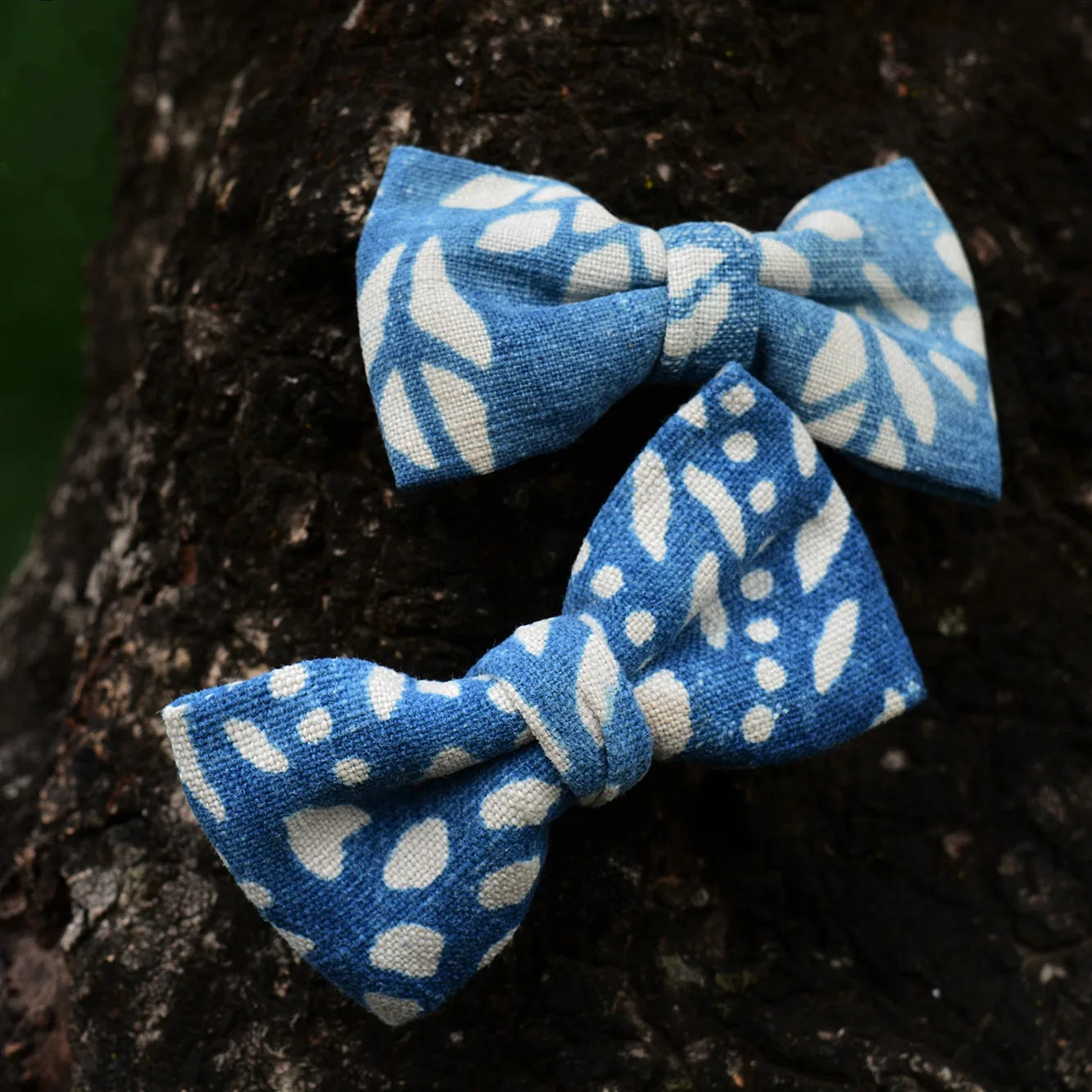 1 Pcs of handmade tie-dye indigo bow hair clips cute hair accessories clip spring clip simple fabric with ethnic style