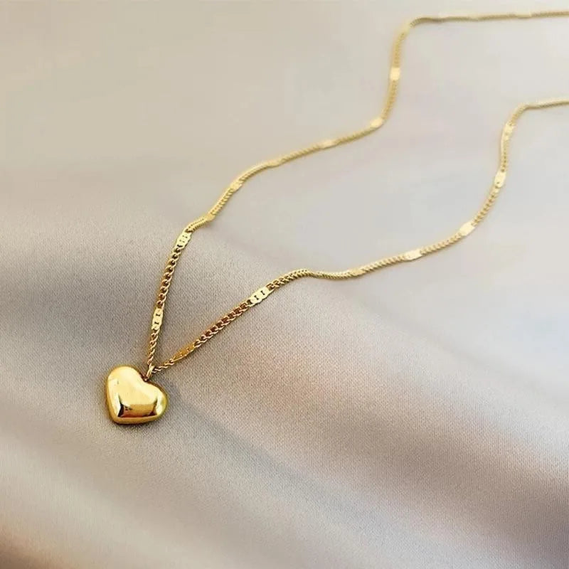 New Cross-border Couple Cavicle Chain Geometric Heart-shaped Light Luxury Temperament Simple Sweet Love Pendant Necklace Jewelry