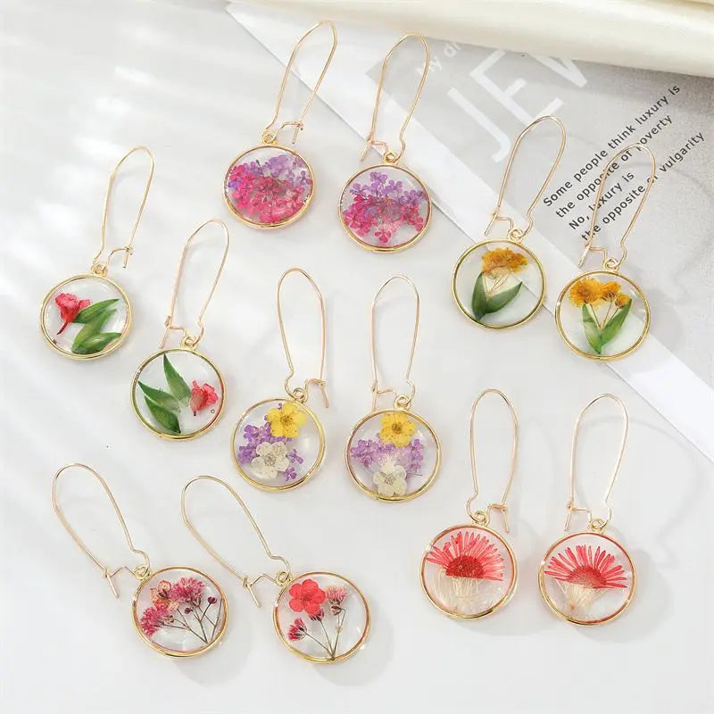 Unique Dried Flower Earrings Women Fashion Colorful Real Floral Earrings Creative Resin Epoxy Immortal Flower Earrings Jewelry