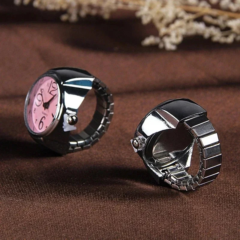 Punk Vintage Finger Watch Mini Elastic Strap Alloy Watches Couple Rings Jewelry Clock Retro Roman Quartz Watch Rings Women Men