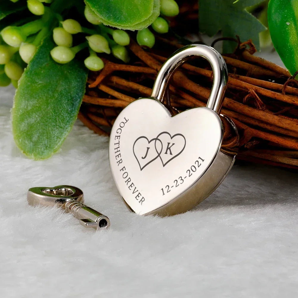 Customized Initials Padlock Key Valentine's Day Love Lock Personalized Couple Keychain Key and Lock Fashion Jewelry Couple Gifts Valentines Gift