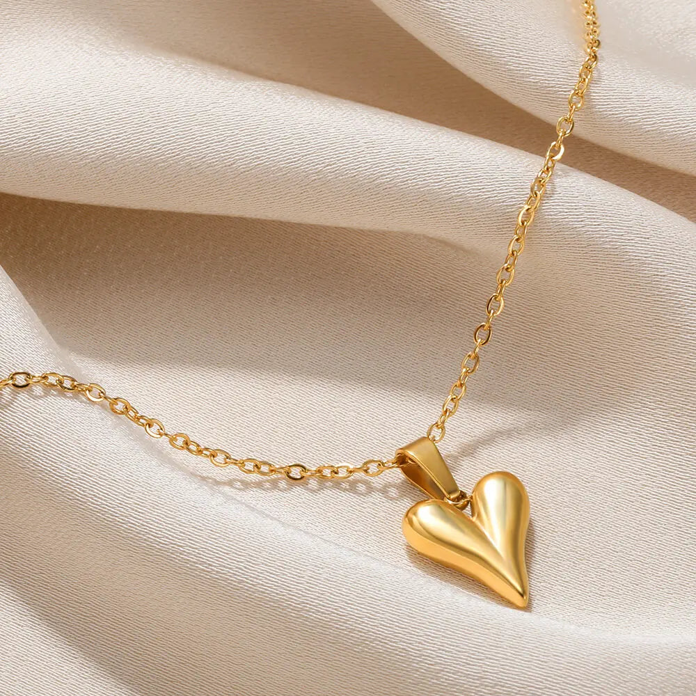 Punk Gold Color Heart Pendant Necklace for Women Stainless Steel OT Buckle Beaded Neck Chain Choker Y2K Jewelry Accessories