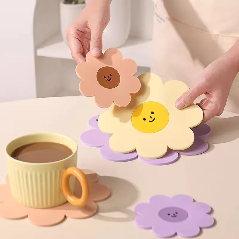 Sunflower Cute Placemat Coaster Anti-skidding and Heat-resistant Silicone Cup Pad Coffee Hot Pad Kitchen Home Tableware