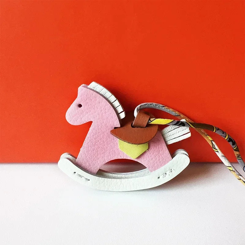 New Design Leather Rocking Horse Pendant Phone Charms Colorful Luxury Girl Woman Bag Keychains Lanyard for Keys Smartphone Strap